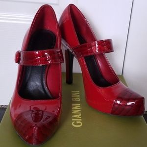 Gianni Bini high heels